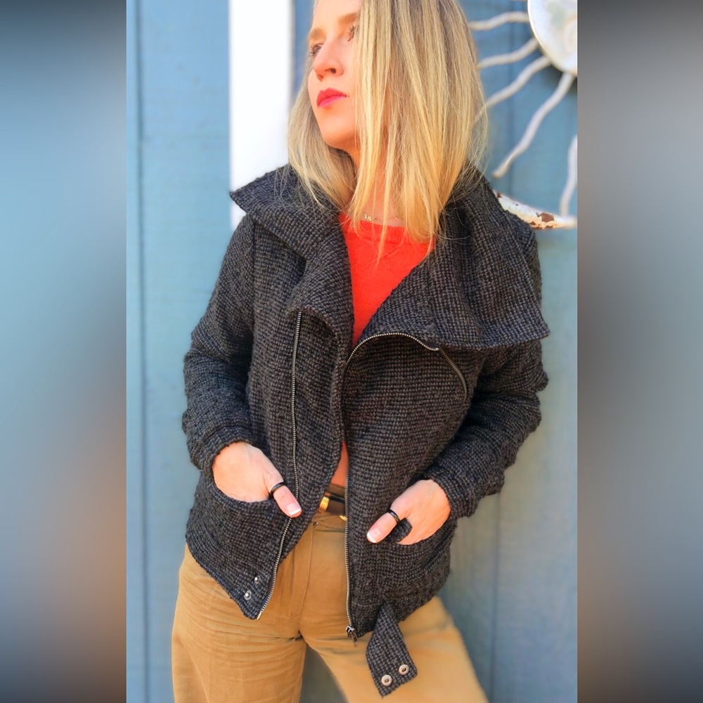 Vintage 90’s VANS Bomber Jacket